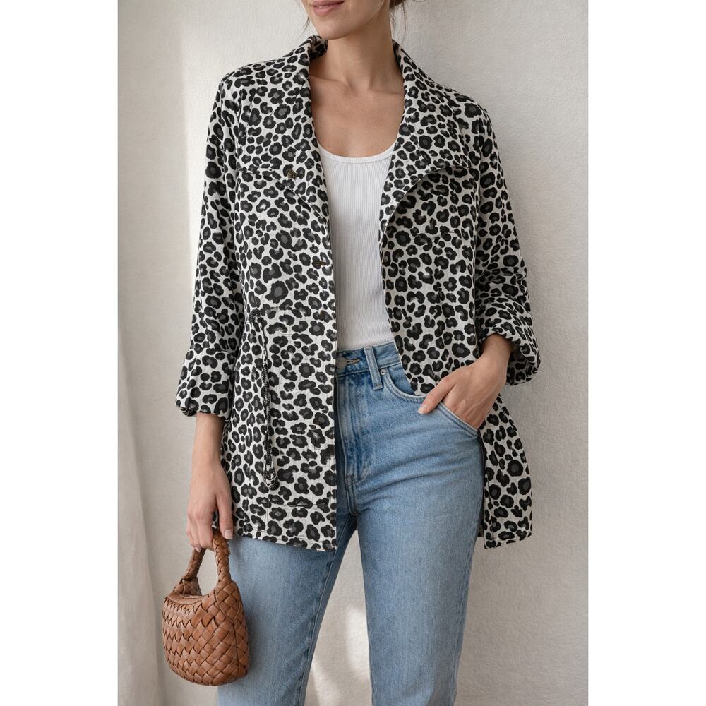 Puli Leopard Print Roll Tab Sleeve Jacket Size Large